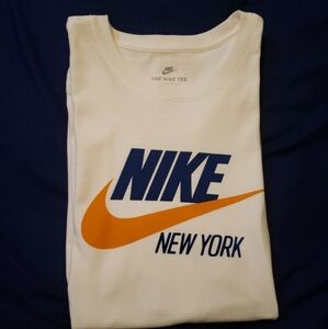 Mens NEW Nike New York t shirt